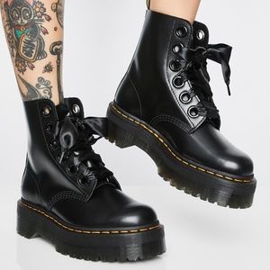 dr martens smooth leather molly boots us 7